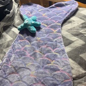 Purple Mermaid Tail Blanket
